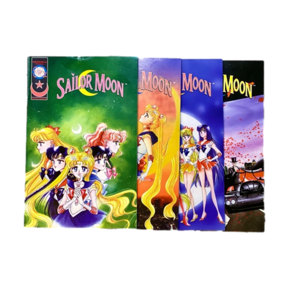 90’s Vintage Sailor Moon Comic Book Set - Picture 2 of 9